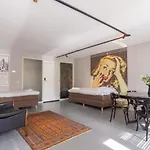 Pink Flamingo Boutique Hostel