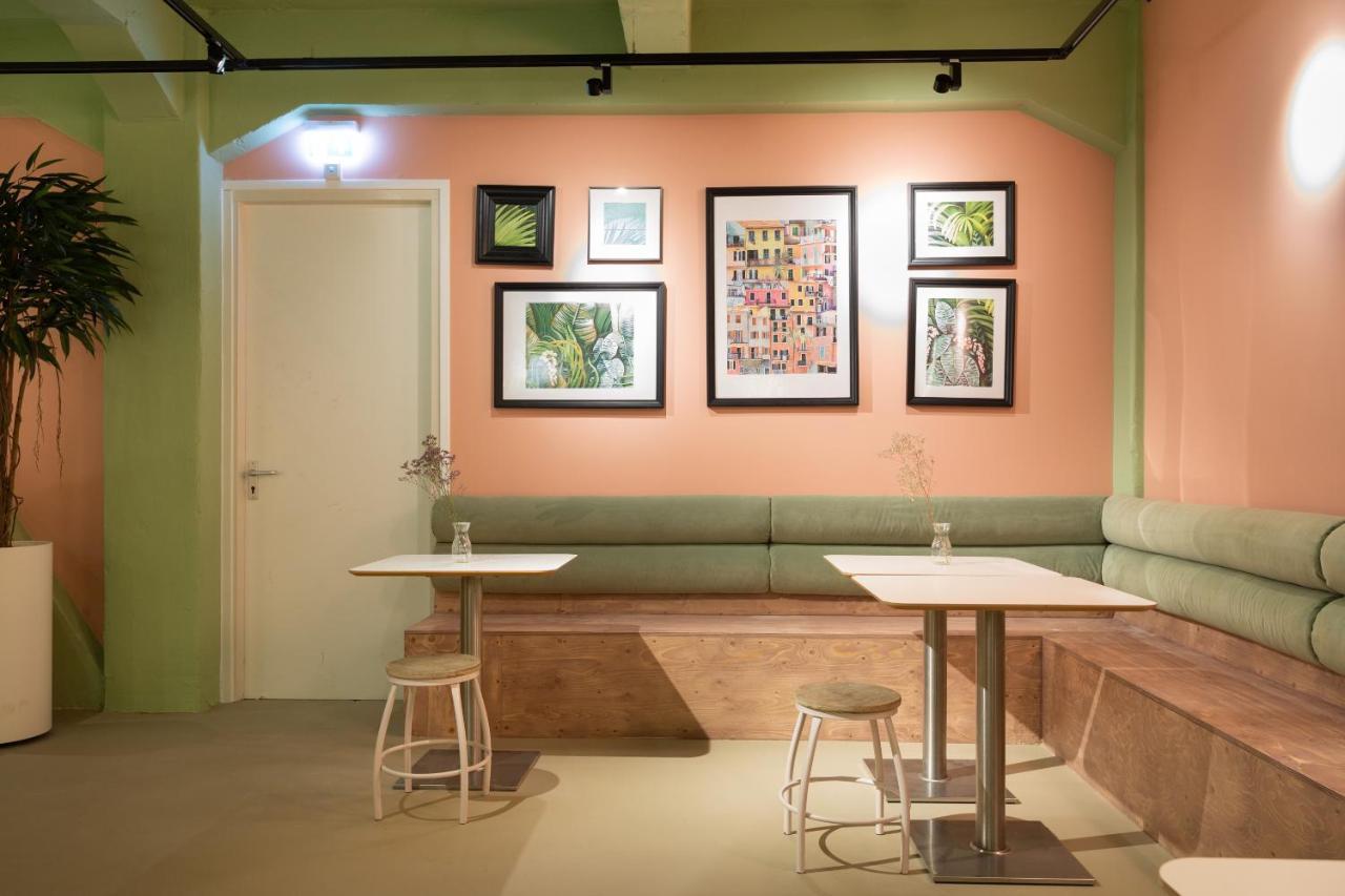 Pink Flamingo Boutique Hostel *