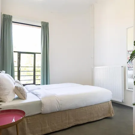 Pink Flamingo Boutique Hostel Den Haag